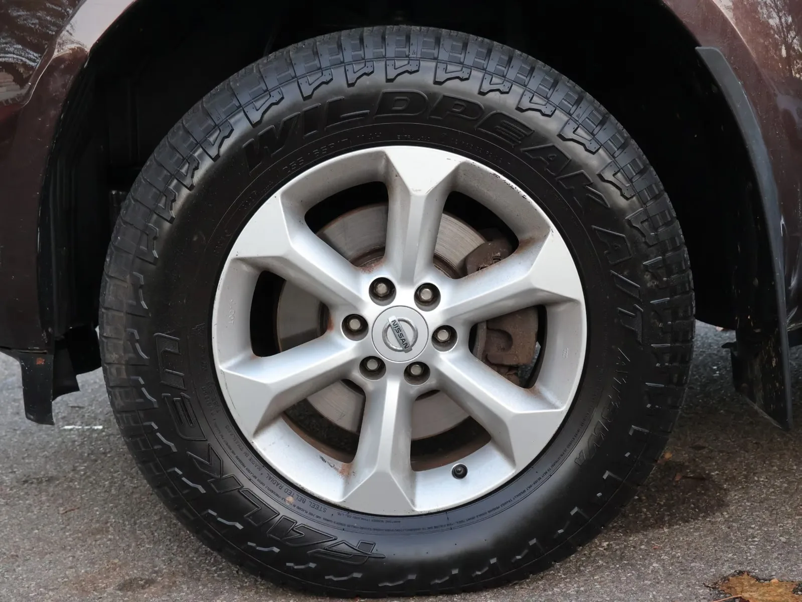 NISSAN NAVARA KING CAB SE 4X4 2.5 DCI 1ERE MAIN CLIM TUV  | 190 ch | BVM | VOLANT EN CUIR