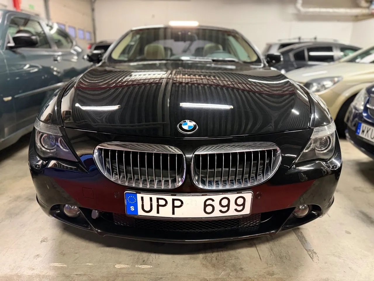 BMW Série 6 645Ci Coupé V8 | 333 ch | BVA | Cuir beige | Toit ouvrant | Phares bi-xénon | Sièges électriques à mémoire | Jantes 19 pouces