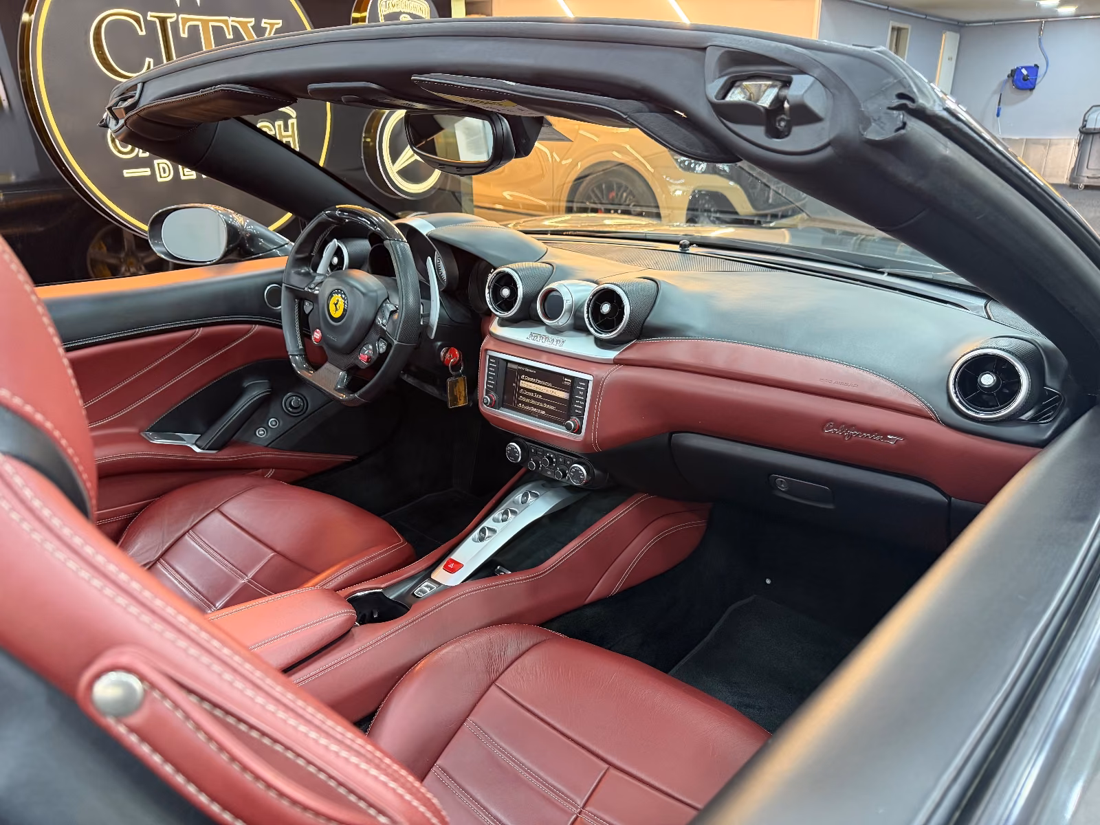 FERRARI CALIFORNIA 3.9 V8 T