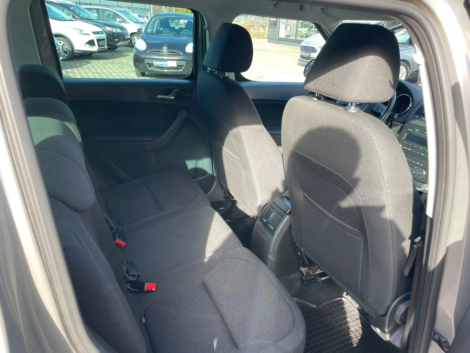 Skoda Yeti 1.8 TSI 160 ch 4x4 Experience • Attelage • Clim bizone • Sièges chauffants • Régulateur
