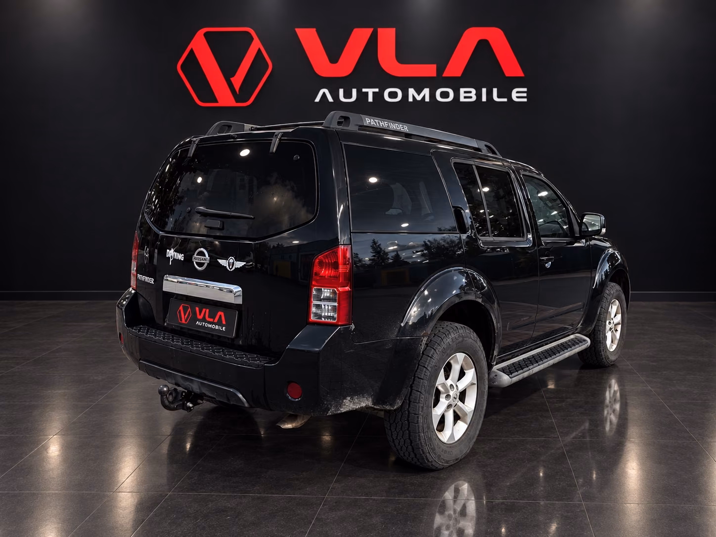 Nissan Pathfinder 2.5 dCi 190 SE | 190 ch | BVA | 7 places | Sièges chauffants | Attelage | Régulateur de vitesse