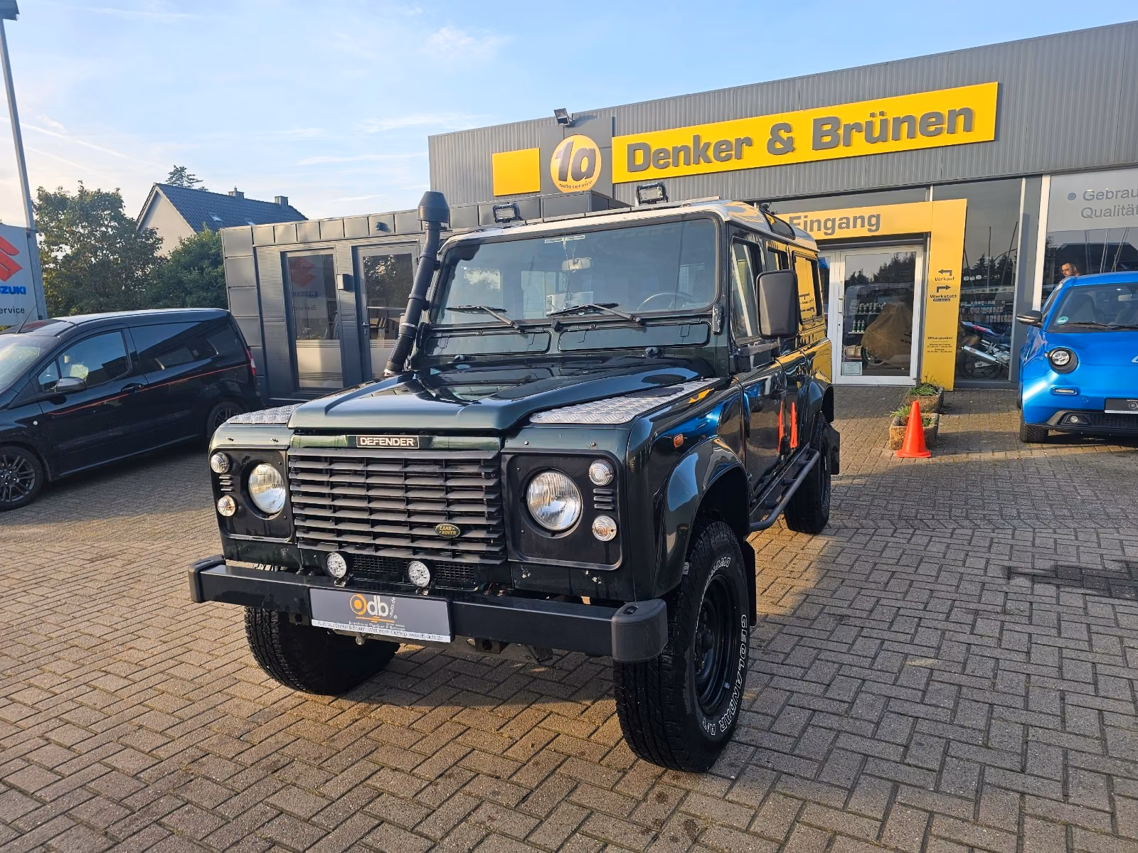 LAND ROVER DEFENDER 110 TD5 STATION WAGON