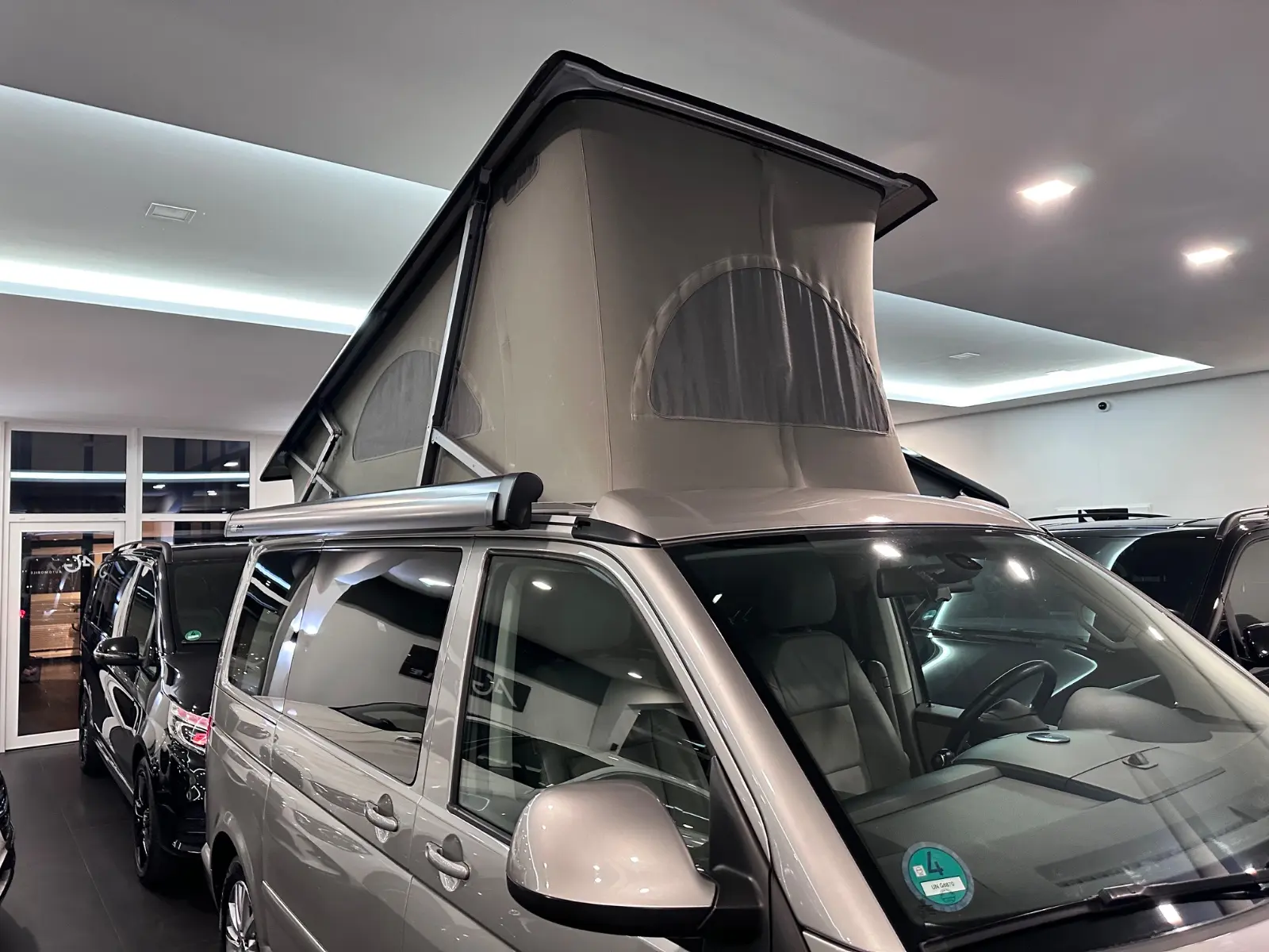 VOLKSWAGEN T5 CALIFORNIA AUFSTELLDACH 4MOTION KÜCHE-DSG-LED | 179 ch | 4X4 | VOLANT EN CUIR