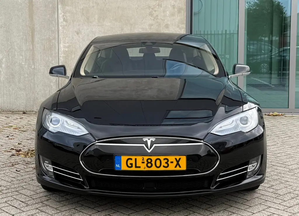 Tesla Model S 70D 333ch - Soh 89% - Supercharge gratuite - Autonomie 390km - Pack Climat Froid - Jantes 19"