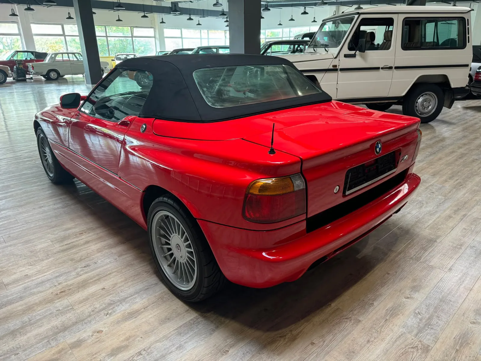 BMW Z1 - ROUGE - BVM - 170 CV
