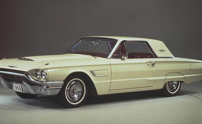Ford Thunderbird 1965 en import US