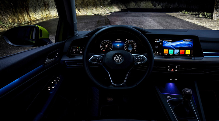 Volkswagen Golf 2020 vue de l'habitacle