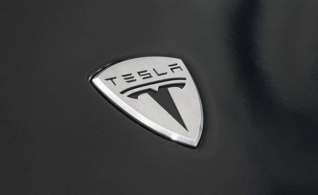 Tesla Motors devenu Tesla Inc.