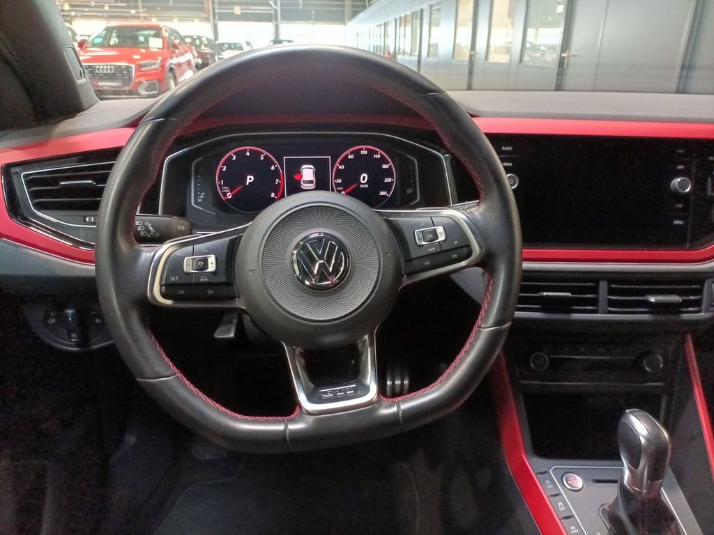 Volkswagen POLO GTI 2.0 TSI Aut Virtual 200 ch-9