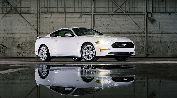 Ford Mustang Ice White Edition 2022