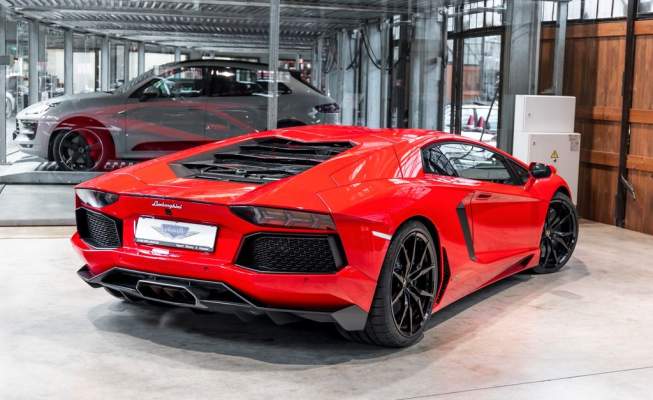 Lamborghini Aventador LP700-4 V12 6.5 “Rosso Mars”-2