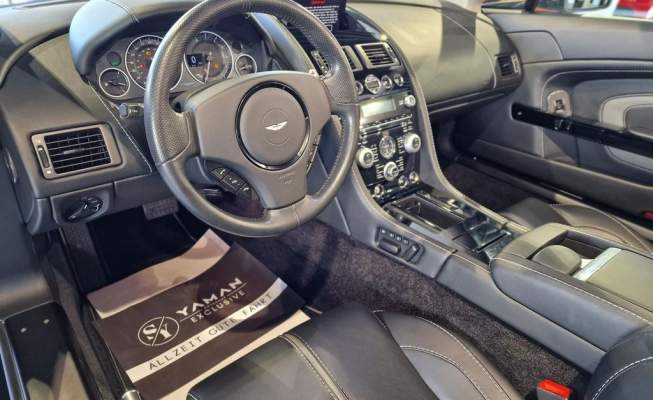 Aston Martin V12 Vantage S Roadster 6.0 573 ch-20