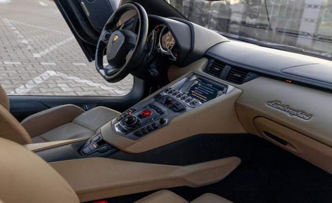 Lamborghini Aventador LP 700-4 6.5 700 ch / Novitec-Capristo – 1ère main-17