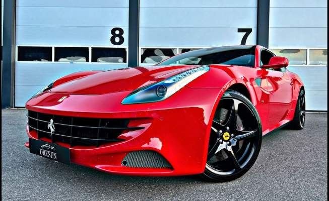 Ferrari FF 6.3 V12 660 ch “Rosso Corsa”-1
