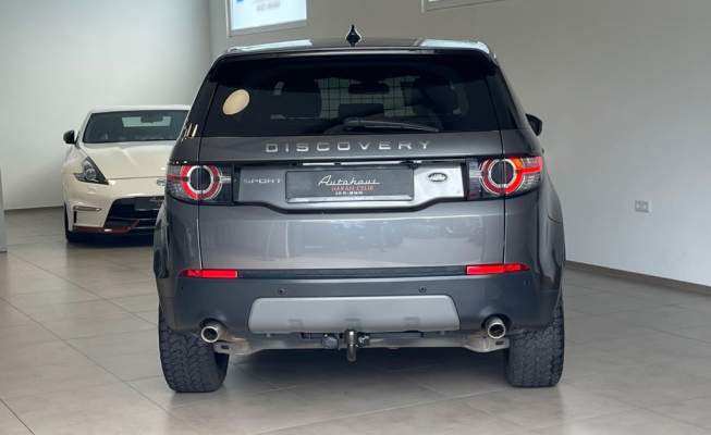 Land Rover Discovery Sport SE 240 ch-9