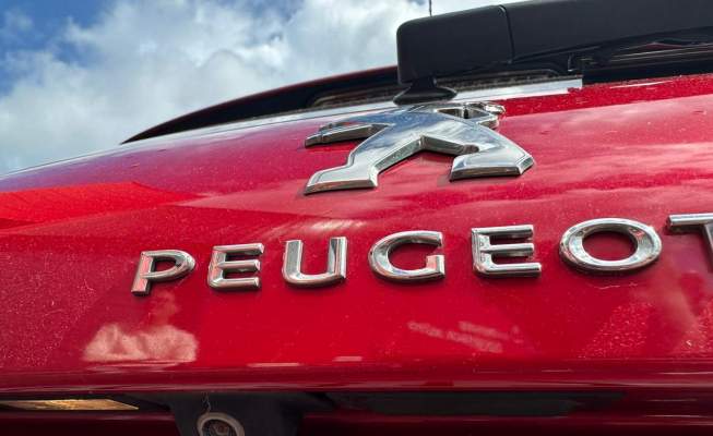 Peugeot 308 GT – 225 ch – Véhicule français-9